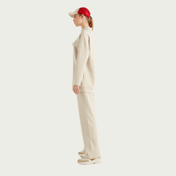 Oversize tracksuits with soft-touch modal